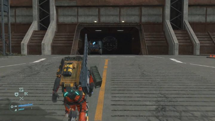 W jednym z wejść do budynku znajduje się ciężarówka - Nośniki pamięci | Sekrety, znajdźki w Death Stranding - Death Stranding - poradnik do gry