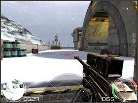 Po oczyszczeniu terenu wchodzimy na teren bazy. Jednak szybko okazuje się iż zostało w niej sporo wrogich jednostek. - [MISJA 11] Laboratorium - cz.2 | Chrome - Chrome - poradnik do gry