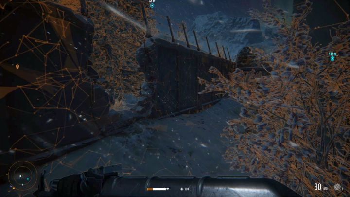 Do celu najłatwiej dostać się z miejsca, w którym pobrane zostały plany Ivanowskiego - w północnym krańcu bazy jest wyrwa w murze, przez którą należy przejść. - Góry Ałtaj (Altai Mountains) | Solucja Sniper Ghost Warrior Contracts - Sniper Ghost Warrior Contracts - poradnik do gry