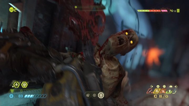 Używanie piły świetnie sprawa się w celu uzupełniania amunicji do broni palnej - Doom Eternal: Walka - Doom Eternal - poradnik do gry