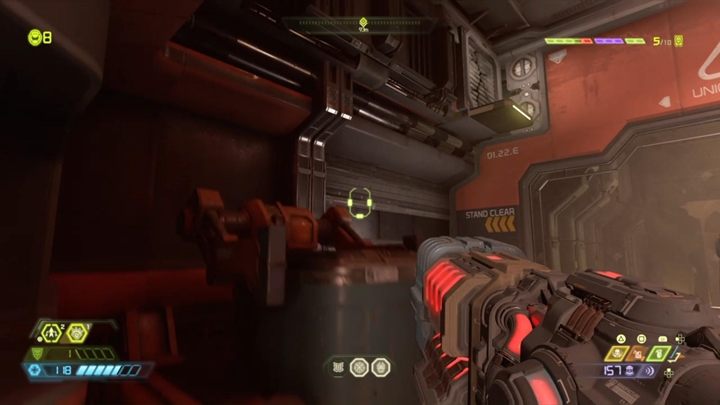 Użyj przełącznika, by przesunąć ścianę w pokoju obok - Doom Eternal: Jądro Marsa | Bramy Slayera solucja, opis przejścia - Doom Eternal - poradnik do gry