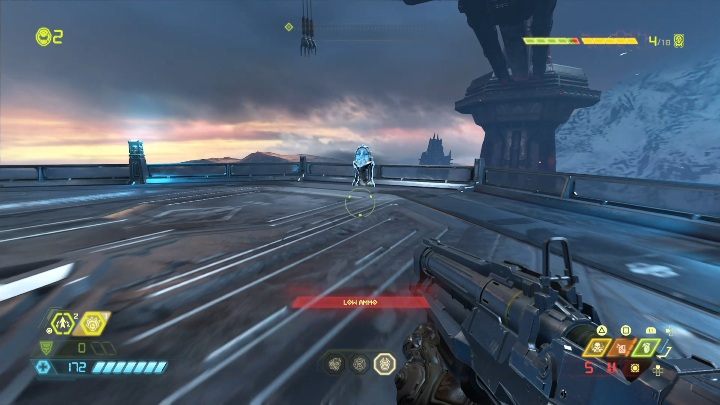 Na balkonie jednego z metalowych obiektów znajdziesz kryształ - Doom Eternal: Baza Łowców Zagłady | Mapa sekretów, znajdźki - Doom Eternal - poradnik do gry