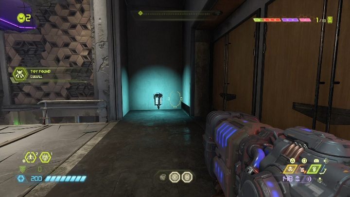 Figurkę znajdziesz urwanym przejściu, które obecnie wygląda jak balkon - Doom Eternal: Kompleks Arc | Mapa sekretów, znajdźki - Doom Eternal - poradnik do gry