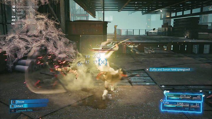 Po wejściu na teren fabryki idźcie przed siebie, aż w końcu natkniecie na pierwszych przeciwników - Final Fantasy VII Remake Intermission: After Him - solucja, opis przejścia - Final Fantasy VII Remake - poradnik do gry