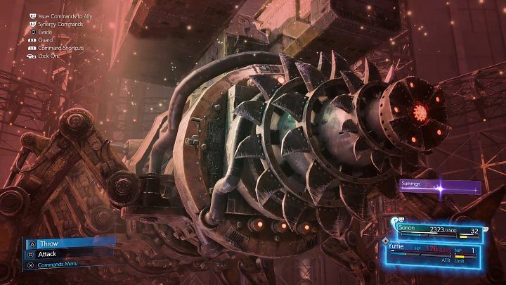 Gdy zdrowie Gigantipede spadnie do około 1/3, obejrzycie krótki przerywnik filmowy, w którym Yuffie wyprowadza, wydawać by się mogło ostateczny cios, jednak odsłoni tylko gigantyczne wiertło, które kryło się pod pancerzem na głowie polypoda - Final Fantasy VII Intermission: Gigantipede - boss, jak pokonać - Final Fantasy VII Remake - poradnik do gry