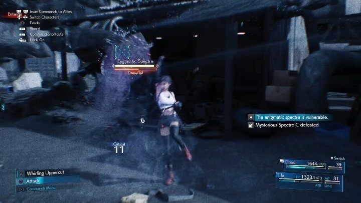 W grze FF7 Remake możesz wydawać polecenia członom drużyny lub przełączać się pomiędzy poszczególnymi postaciami - Final Fantasy VII Remake: Battle System - klasyczny i zwykły, różnice - Final Fantasy VII Remake - poradnik do gry