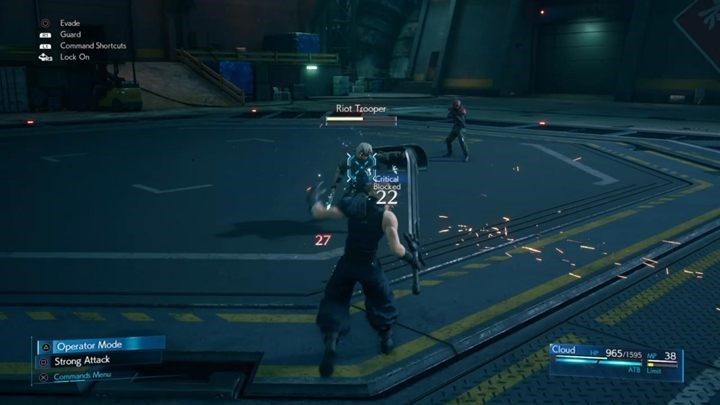 Teraz musisz zmierzyć się z dużą ilością przeciwników - korzystaj z umiejętności specjalnych Clouda i lecz się z pomocą Cure - Final Fantasy VII Remake: Mad Dash - solucja - Final Fantasy VII Remake - poradnik do gry