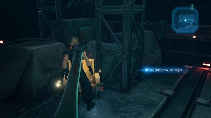 Po uporaniu się z zagrożeniem zabierz ze skrzyni nową broń dla Clouda - twin stinger - Final Fantasy VII Remake: Deliverance from Chaos - solucja - Final Fantasy VII Remake - poradnik do gry