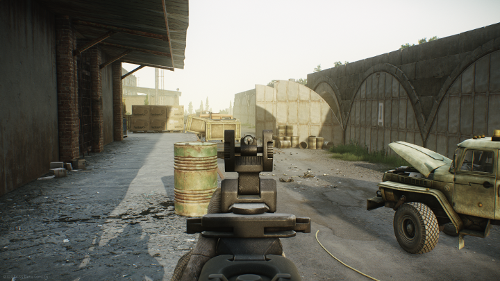 Celowanie pomoże Ci w trafieniu wroga. - Obsługa broni w Escape from Tarkov - Escape from Tarkov - poradnik do gry