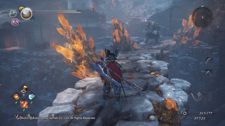 Rokurokubi pilnuje przejścia przy schodach, uważaj na jego dystansowe ataki - Opuszczona warownia | Solucja NiOh 2 - NiOh 2 - poradnik do gry