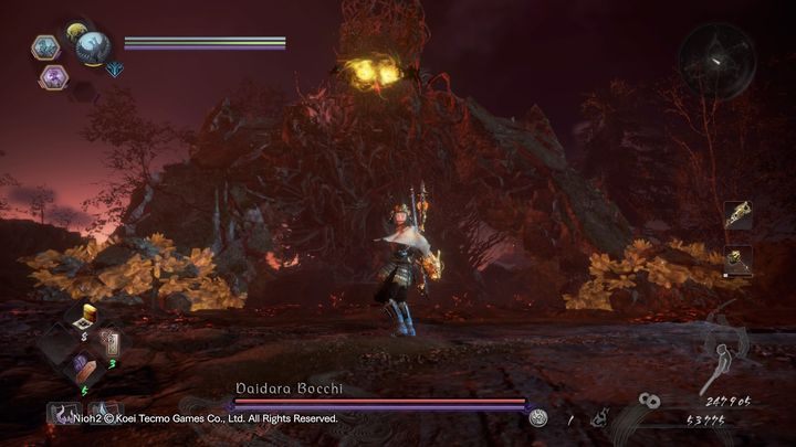 Daidara potrafi również rzucać w ciebie dużymi kamieniami, które zdobywa, gdy wkłada rękę w głąb ziemi - NiOh 2: Daidara Bocchi - boss - NiOh 2 - poradnik do gry