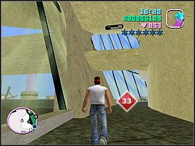 Wejdź do budynku lotniska - Numer 33 Rampage - Grand Theft Auto: Vice City - poradnik do gry