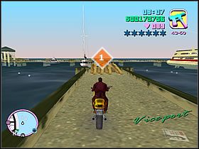 Ścigacz: zaparkowany przy wodzie, doki - Numer 1-6 Unique Stunt Jumps - Grand Theft Auto: Vice City - poradnik do gry