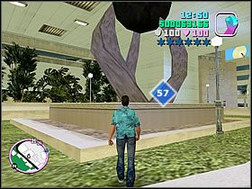 Tym razem odszukaj dziwna strukturę, zlokalizowaną pod budynkiem przy drodze - Numer 61-65 Hidden Packages - Grand Theft Auto: Vice City - poradnik do gry