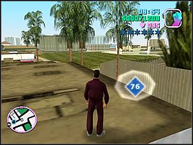 Wejdź na jeden z budynków, dokładnie ten sam, na którym wcześniej znalazłeś Rampage - Numer 76-80 Hidden Packages - Grand Theft Auto: Vice City - poradnik do gry
