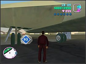 Pod tym samym samolotem, z nad którego brałeś poprzednią paczkę, czeka kolena - Numer 91-95 Hidden Packages - Grand Theft Auto: Vice City - poradnik do gry