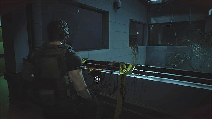 Na potrzeby awansowania w ramach głównej fabuły pozostań na głównych korytarzach i dotrzyj do południowej ich części - Resident Evil 3: Szpital, Carlos solucja, opis przejścia - Resident Evil 3 - poradnik do gry