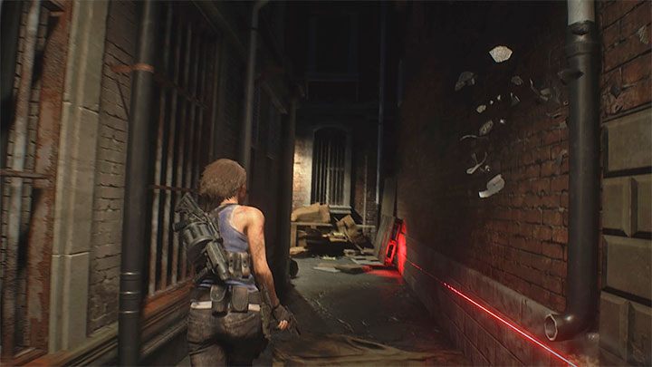 Niedługo po wyjściu z budynku Jill zaatakuje Nemesis i będzie on teraz używał wyrzutni rakiet - Resident Evil 3: Śródmieście - trzecia wizyta solucja, opis przejścia - Resident Evil 3 - poradnik do gry