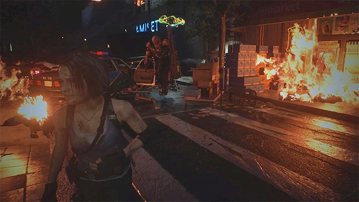 Twoim pierwszym instynktem po napotkaniu Nemesisa będzie zapewne chęć ostatecznego rozprawienia się z nim, ale jest to plan skazany jest na porażkę - Nemesis jest niezniszczalny i (tymczasowo) można go pokonywać jedynie w odgórnie zaplanowanych głównych pojedynkach z tym bossem - Resident Evil 3: Porady na start - Resident Evil 3 - poradnik do gry