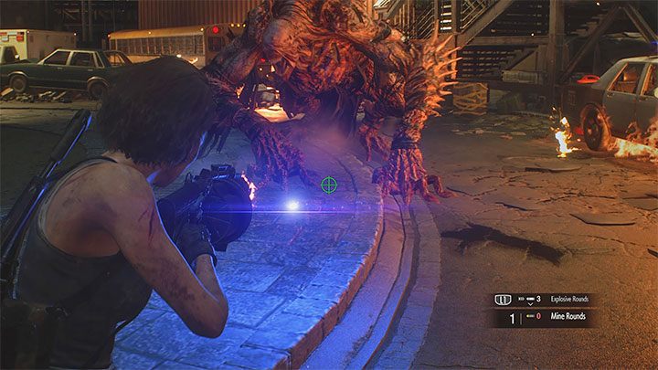 Do atakowania Nemesisa możesz używać wszystkich posiadanych broni, ale najbardziej sprawdzą się granatnik i strzelba - Resident Evil 3: Tunele metra, plac wieży zegarowej solucja, opis przejścia - Resident Evil 3 - poradnik do gry