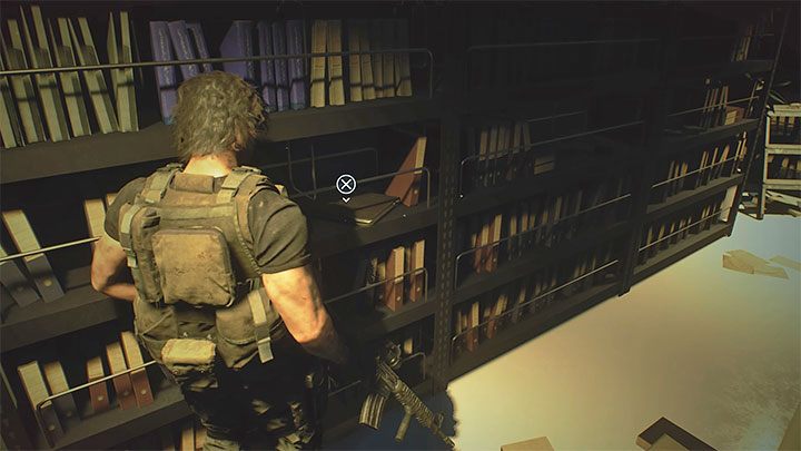 Dziennik leży na półce pomiędzy aktami w pomieszczeniu Records Room na piętrze 2F szpitala - Resident Evil 3: Szpital sekrety, znajdźki - Resident Evil 3 - poradnik do gry