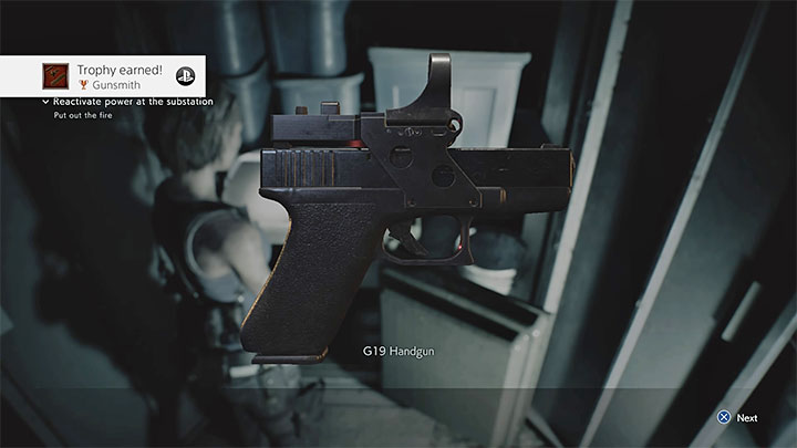 Połącz w inwentarzu (akcja Combine) pozyskany upgrade z bronią, do której pasuje - Resident Evil 3: Trofea - Resident Evil 3 - poradnik do gry