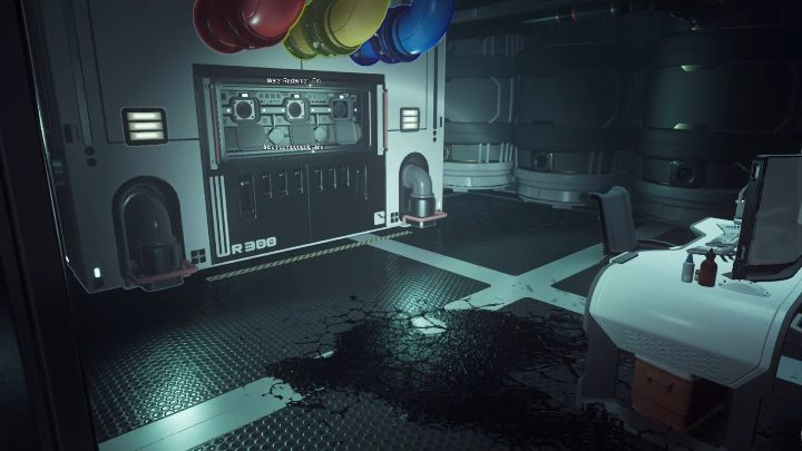 Po zebraniu wszystkich potrzebnych baterii pozostaje jedynie umieścić je w odpowiednich miejscach - Moons of Madness: Szklarnia, opis przejścia - Moons of Madness - poradnik do gry