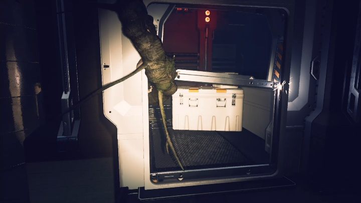 Aby przedostać się dalej musisz znaleźć pomieszczenie, w którym drzwi zatrzasnęły się na korzeniu - Moons of Madness: Nadciągające zagrożenie, opis przejścia - Moons of Madness - poradnik do gry