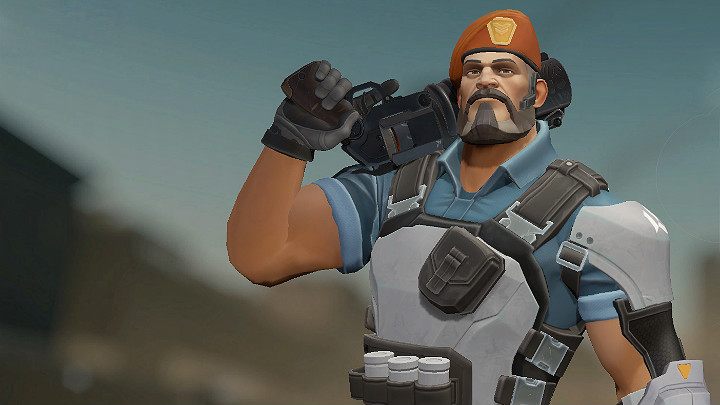 Dzięki takiemu zestawowi umiejętności Brimstone nie tylko nadaje się do wyrządzania obrażeń członkom drużyny przeciwnej, ale także ma możliwość wzmacniania siły bojowej sojuszników - Valorant: Brimstone (Kontroler), postać, umiejętności - Valorant - poradnik do gry