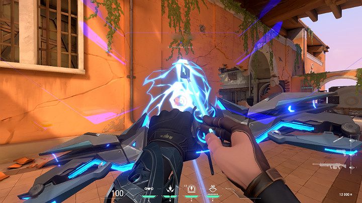 Sova może wystrzelić do trzech ładunków umiejętności Furia Łowcy - Valorant: Sova (Inicjator), postać, umiejętności - Valorant - poradnik do gry