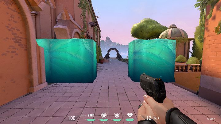 Co więcej, Kula Bariery może zostać rzucona bezpośrednio pod Sage dzięki czemu Twoja postać zostanie wyniesiona do góry skąd będzie miała dobrą widoczność na pole walki - Valorant: Sage (Strażnik), postać, umiejętności - Valorant - poradnik do gry