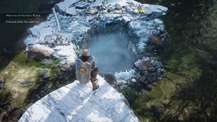 Wdrap się na pobliską skałę i stań w miejscu pokazanym na powyższym obrazku - Assassins Creed Valhalla: Pani Żelaznego Lasu - solucja, opis przejścia - Assassins Creed Valhalla - poradnik do gry