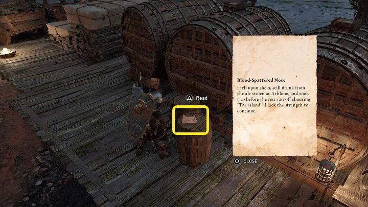 Po oczyszczeniu placówki handlowej przeczytajcie notatkę, która leży na drewnianej beczce, w miejscu zaznaczonym na powyższym obrazku - AC Valhalla Gniew Druidów: Nawarzyć piwa/Trouble Brewing - solucja - Assassins Creed Valhalla - poradnik do gry