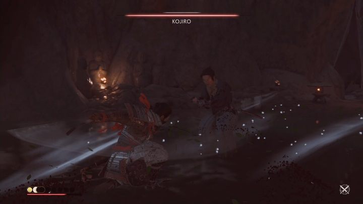 Warto zabezpieczyć się przed wejściem na bossa i zadbać o naładowanie hartu ducha (reprezentowanego przez żółte okręgi nad paskiem zdrowia) - Ghost of Tsushima: Jak pokonać bossa Kojiro? - Ghost of Tsushima - poradnik do gry