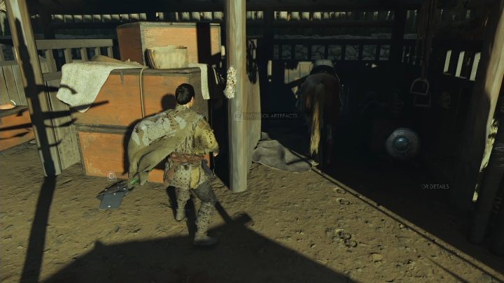 Ten mongolski artefakt znajdziesz powieszony na słupie w stajni - Ghost of Tsushima: Mongolskie artefakty - Ghost of Tsushima - poradnik do gry