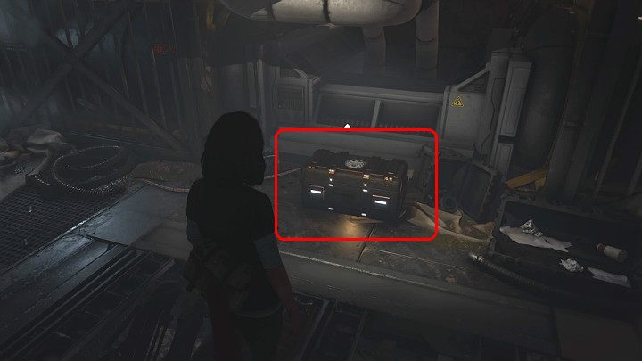 Zajrzyj pod jeden z samolotów w hangarze - Marvels Avengers: Droga powrotna - sekrety, znajdźki - Marvels Avengers - poradnik do gry