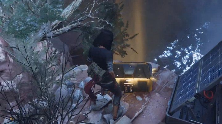 Na samej górze znajdziesz złotą skrzynię, a w niej losowy komiks - Marvels Avengers: Wizyta domowa - sekrety, znajdźki - Marvels Avengers - poradnik do gry