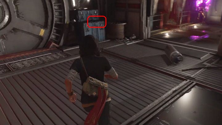 Gdy Tony będzie próbował otworzyć drzwi do dalszej części tej lokacji zbierz notatkę, która została ukryta na niebieskich skrzyniach - Marvels Avengers: Avenger na zawsze - sekrety, znajdźki - Marvels Avengers - poradnik do gry