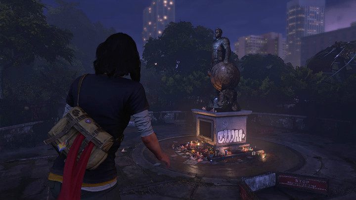 Idź przed siebie, omiń roztrzaskany posąg Hulka i przeskocz nad niską ścianą - Marvels Avengers: Nowa codzienność/New normal - solucja, opis przejścia - Marvels Avengers - poradnik do gry