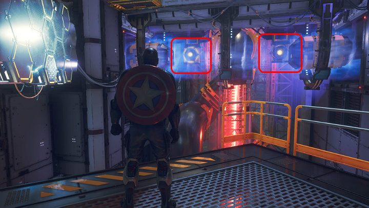 Zwróć uwagę na to, że ścianka z lewej strony jest pod napięciem, a kolejny poziom lokacji jest naprawdę wysoko - Marvels Avengers: Siłą umysłu/By Force of Mind - solucja, finałowy boss - Marvels Avengers - poradnik do gry