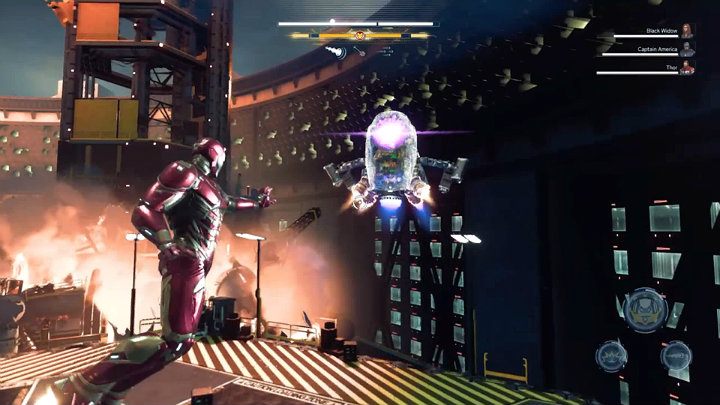 Najlepszą szansę na trafienie w cel zyskasz w momencie, gdy MODOK zatrzyma się na chwilę, by skorzystać z ataku laserowego - Marvels Avengers: Siłą umysłu/By Force of Mind - solucja, finałowy boss - Marvels Avengers - poradnik do gry