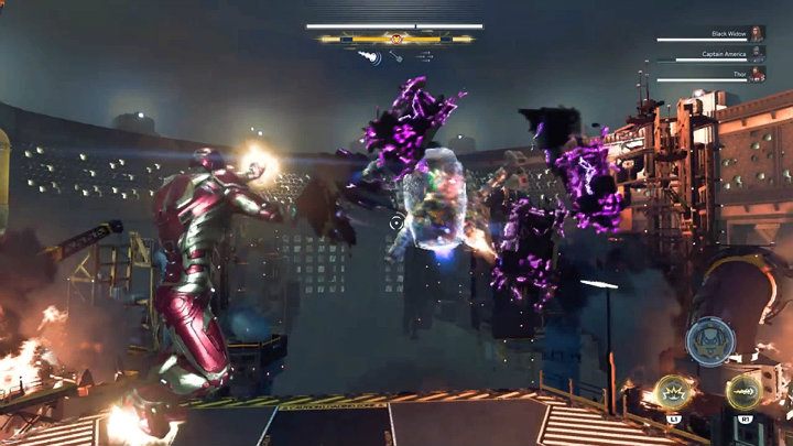 Gdy pierwsze dwa silniki zostaną zniszczone, przeciwnik otoczy się dodatkową tarczą, która może blokować pociski Tonyego - Marvels Avengers: Siłą umysłu/By Force of Mind - solucja, finałowy boss - Marvels Avengers - poradnik do gry