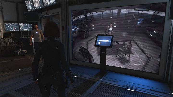 Po skończonej rozmowie udaj się do hangaru do pokoju obserwacji przesłuchań, by być świadkiem rozmowy Brucea z Dr - Marvels Avengers: Avenger na zawsze.../Once an Avenger - solucja - Marvels Avengers - poradnik do gry