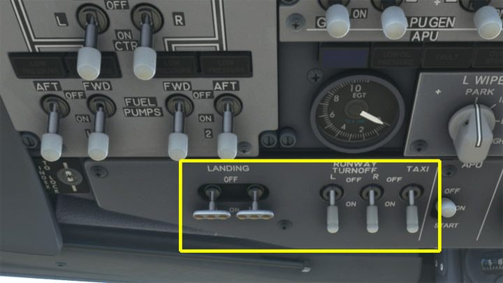 Włączcie światła lądowania LANDING LIGHTS, inne też zostają włączone na czas startu - PMDG 737: Kołowanie i start - taxi i takeoff - Microsoft Flight Simulator 2020 - poradnik do gry