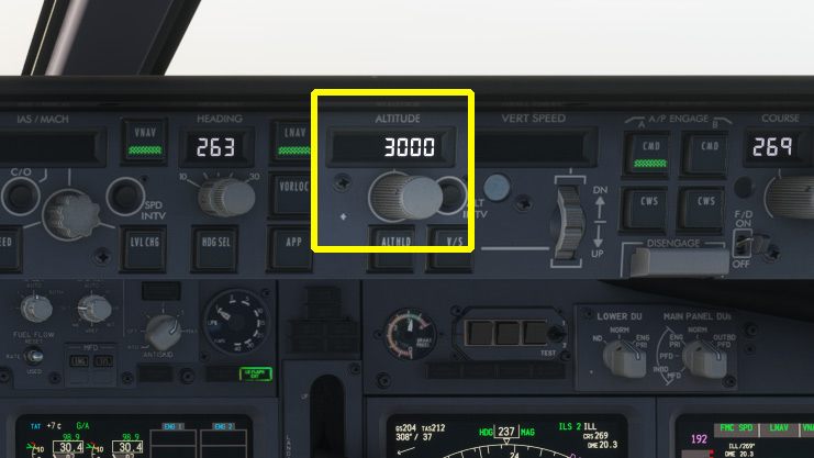 Pokrętłem Altitude ustawcie wymaganą wysokość - PMDG 737: Zniżanie, podejście i lądowanie ILS - Microsoft Flight Simulator 2020 - poradnik do gry