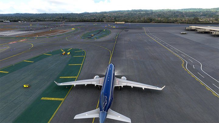 Jeśli nie macie przy sobie mapy lotniska (Airport charts) lub nie wiecie za bardzo, gdzie się kierować, można wspomóc się widokiem zewnętrznym pod klawiszem END - Flight Simulator: Samolot pasażerski - kołowanie i start - Microsoft Flight Simulator 2020 - poradnik do gry