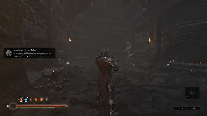 Możesz ulepszyć tutaj również swoją broń, jeśli masz odpowiednie materiały - Mortal Shell: Crypt of Martyrs solucja, opis przejścia - Mortal Shell - poradnik do gry