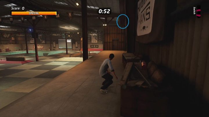 Gdy zaczniesz poziom, odwróć się i wskocz na półkę wyżej - Tony Hawks Pro Skater 1+2: Figurki kosmitów - lista, znajdźki - Tony Hawks Pro Skater 1+2 - poradnik do gry