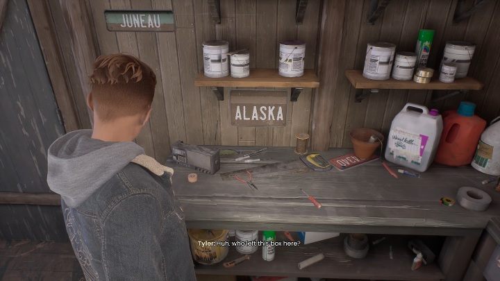 Śrubokrętem odkręcisz śrubki blokujące wejście pod dom - Tell Me Why: Wejście do domu - solucja, opis przejścia - 1 Rozdział - Tell Me Why - poradnik do gry