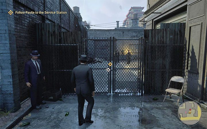 Wyjdź z budynku i wyrusz za Pauliem w stronę stacji benzynowej Service Station - Mafia Definitive Edition: Lepiej się przyzwyczajaj - solucja - Mafia 1 Definitive Edition - poradnik, solucja